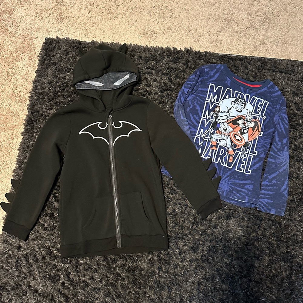 Boys Batman hoodie and marvel shirt bundle